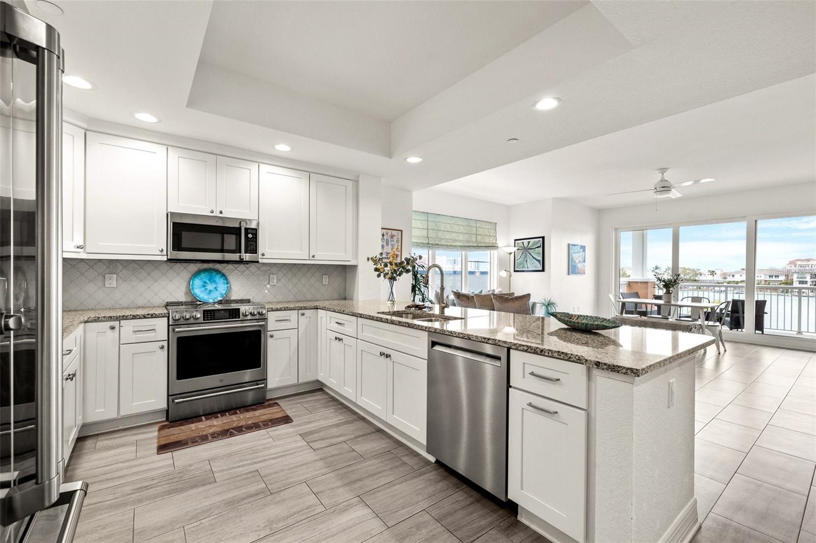 SANDPIPERS COVE CONDO - Residential