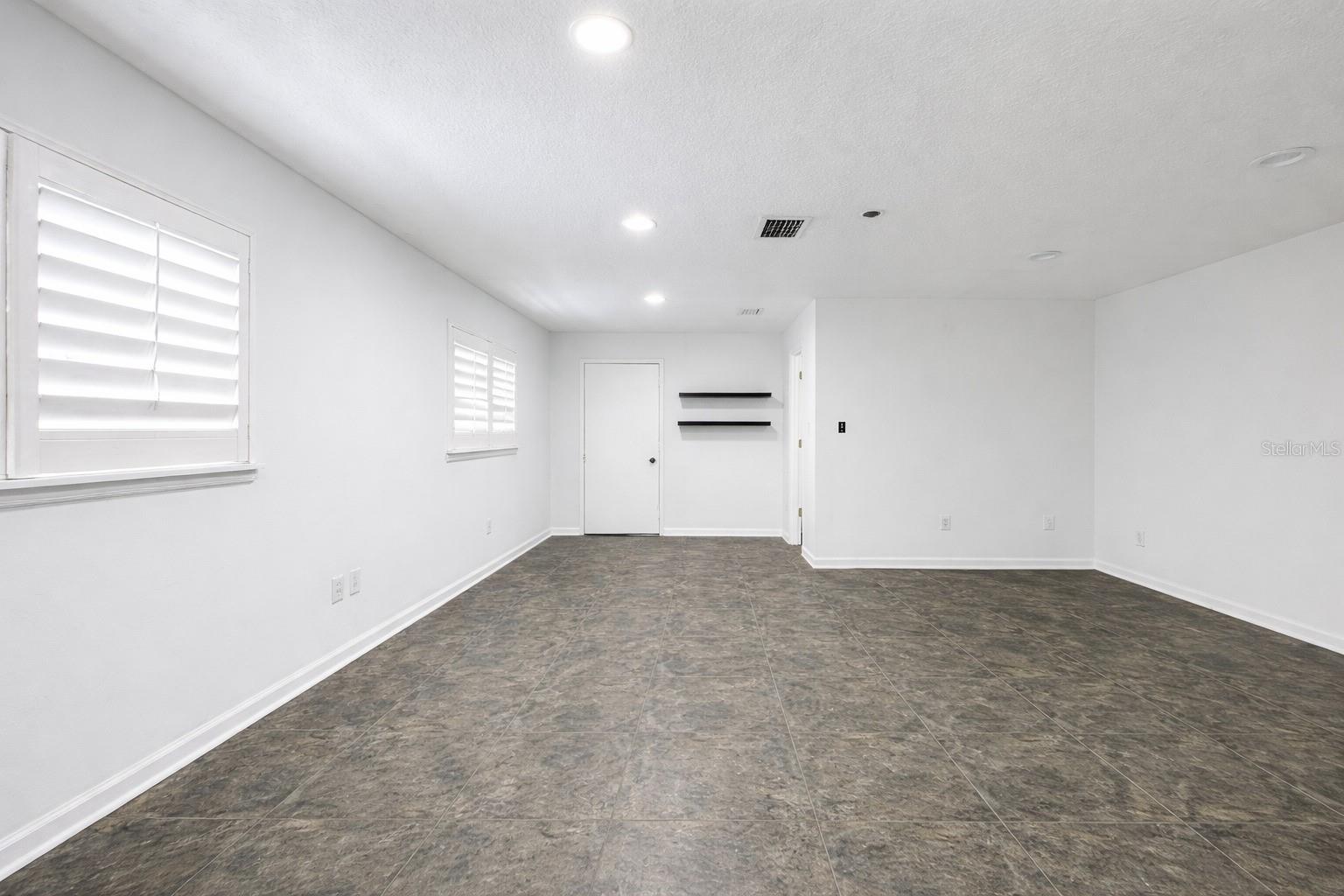 GOLFVIEW - Residential