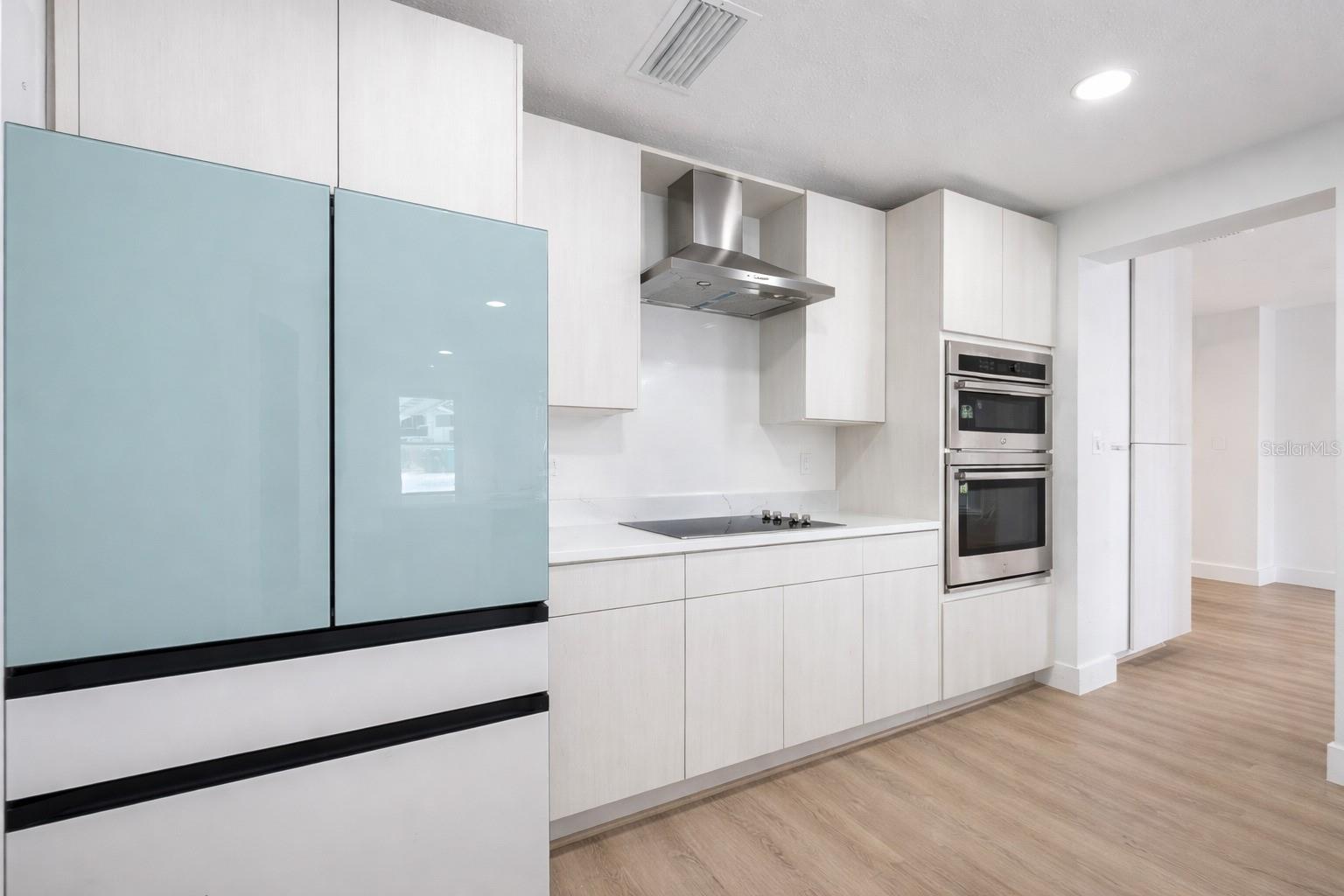 GOLFVIEW - Residential