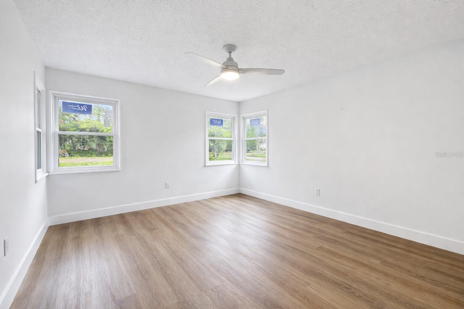 GOLFVIEW - Residential