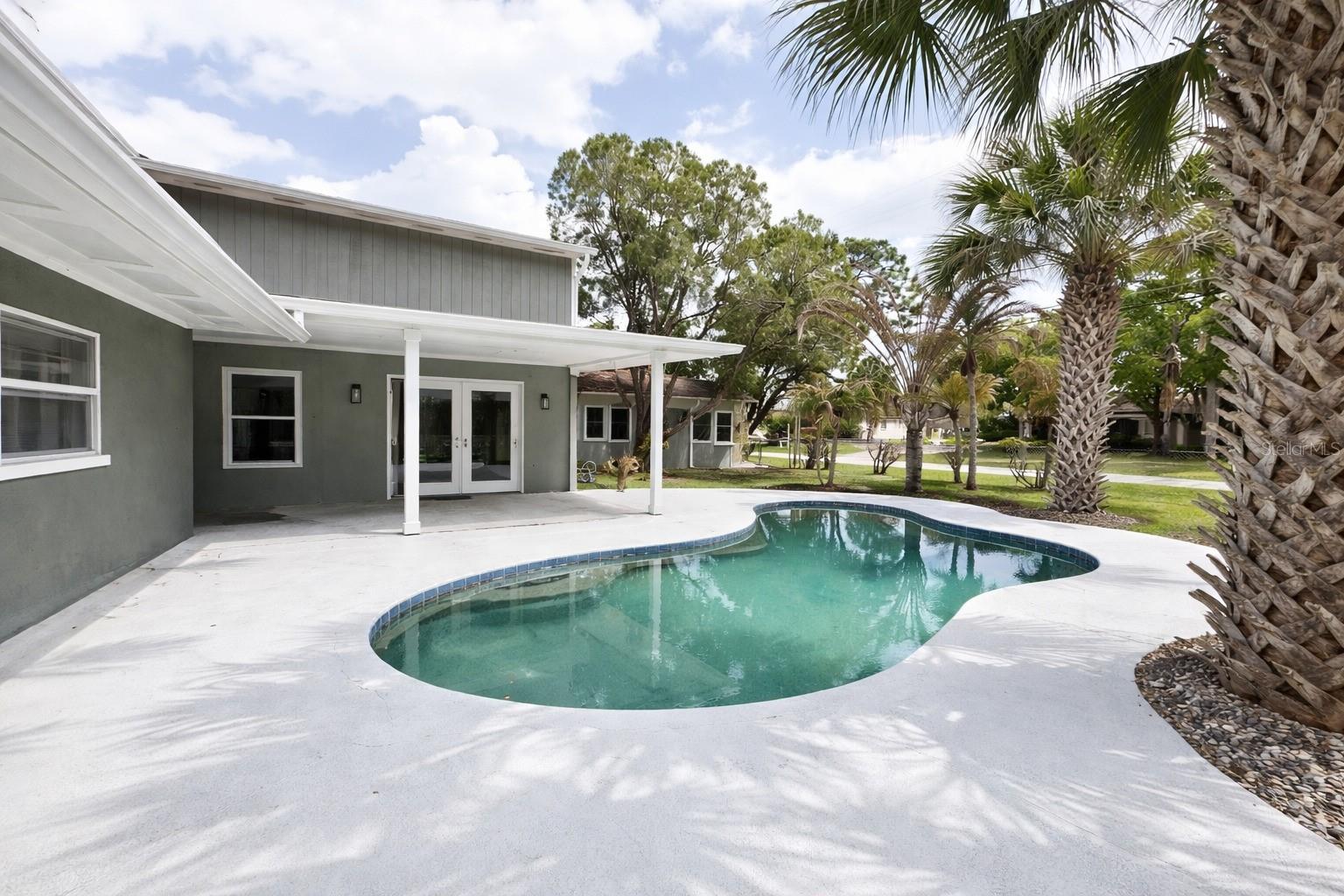 GOLFVIEW - Residential