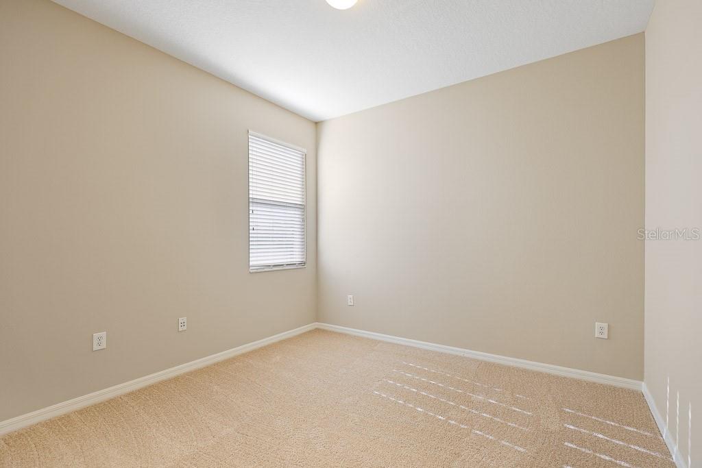 FISHHAWK RANCH PH 2 PARCEL DD-1A - Residential Lease