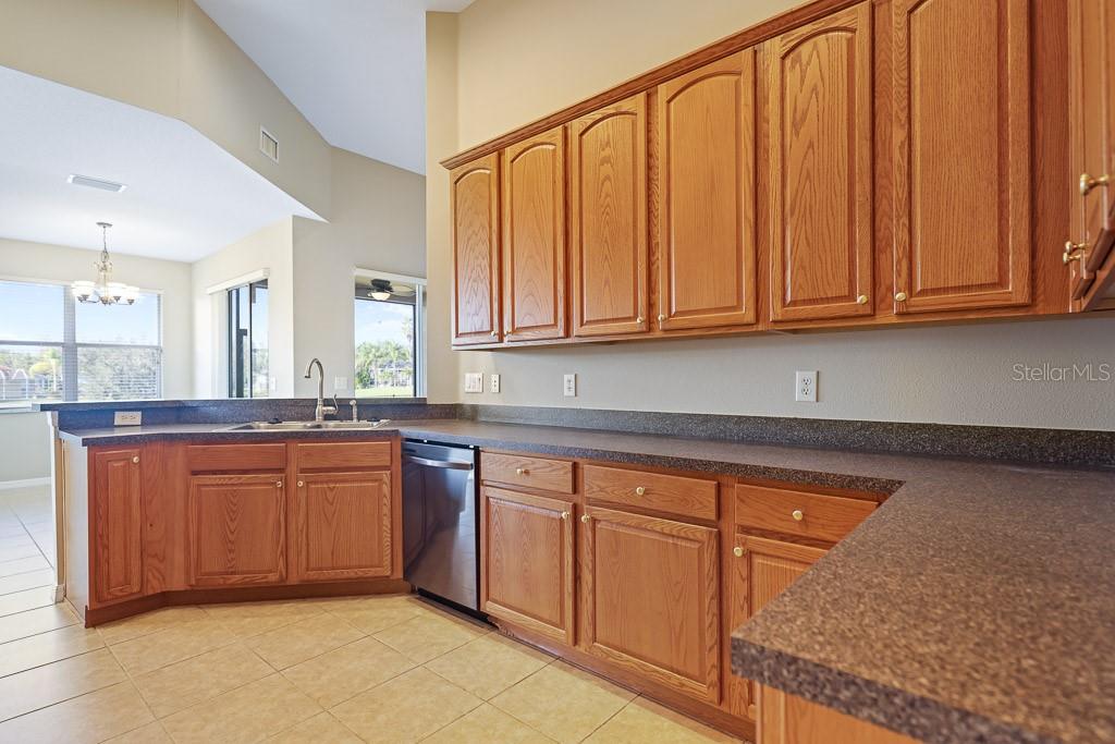 FISHHAWK RANCH PH 2 PARCEL DD-1A - Residential Lease