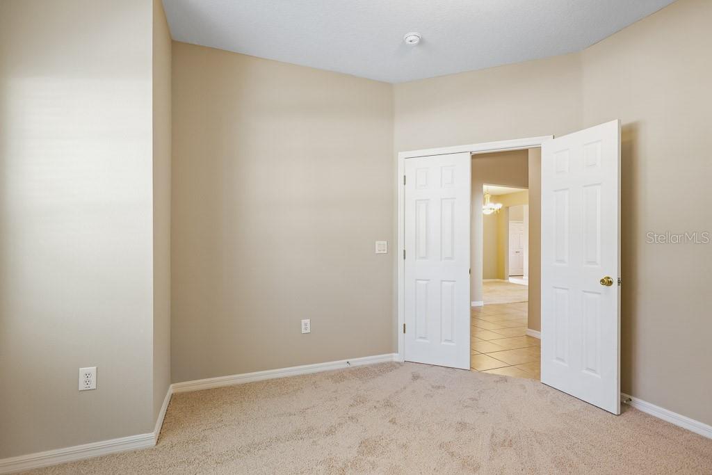 FISHHAWK RANCH PH 2 PARCEL DD-1A - Residential Lease