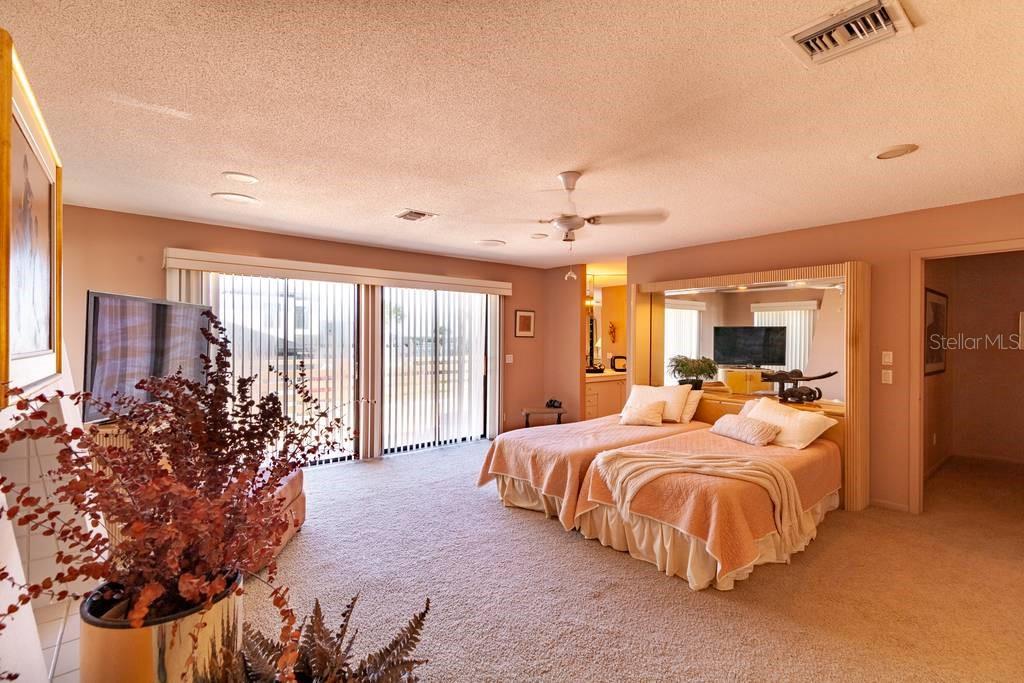 Donlon Cove - Residential