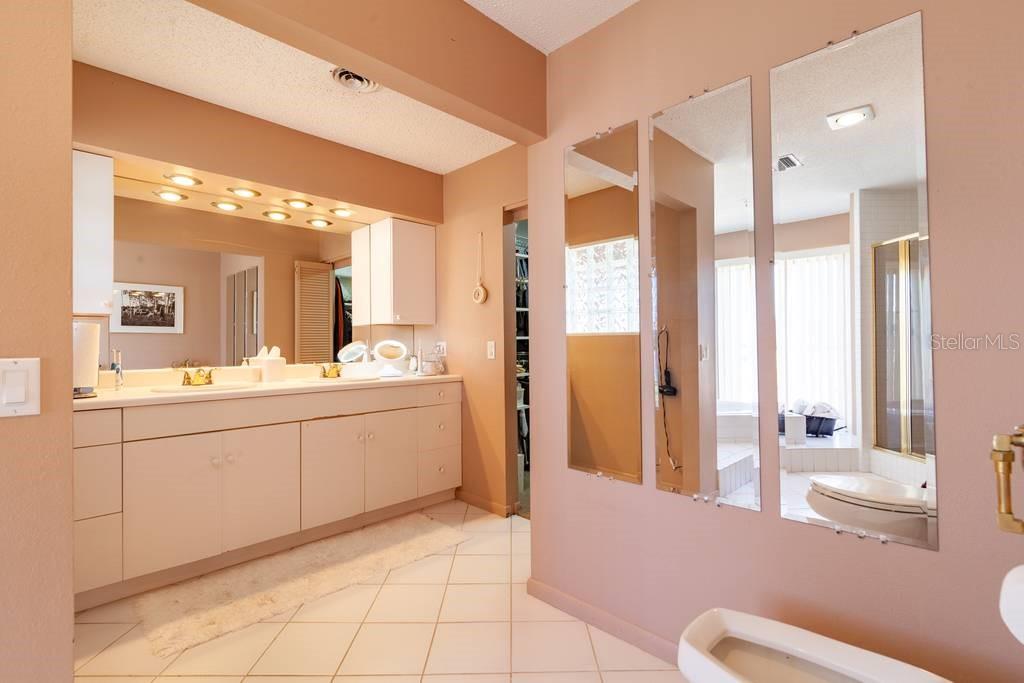 Donlon Cove - Residential