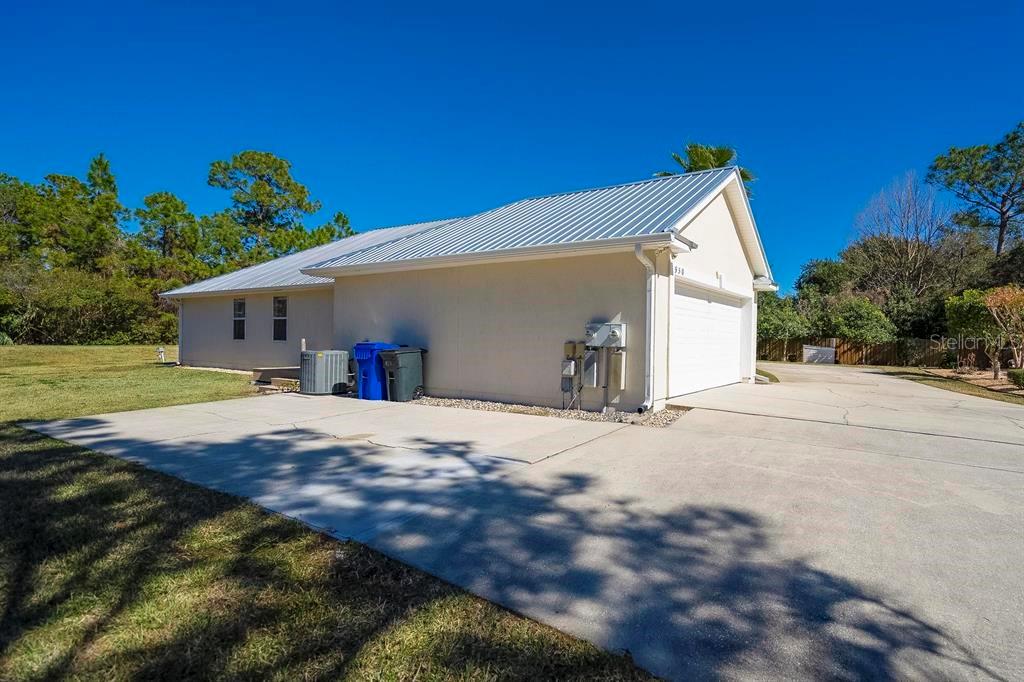 THE PINES - Residential Income