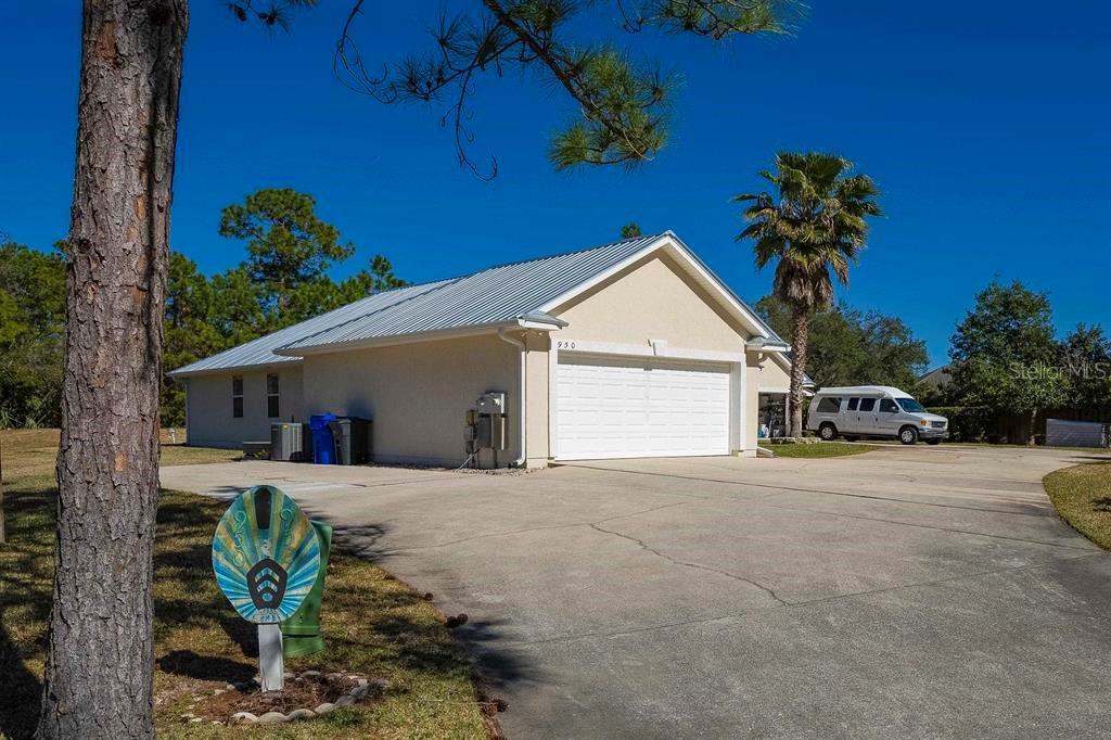 THE PINES - Residential Income