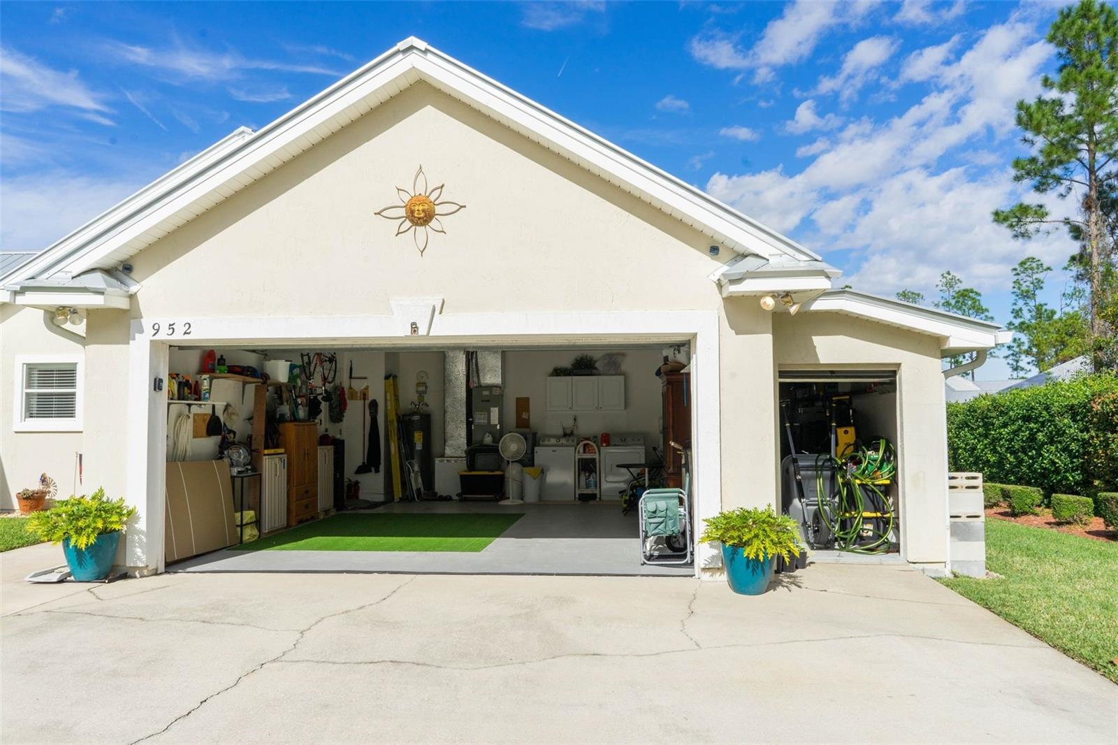 THE PINES - Residential Income