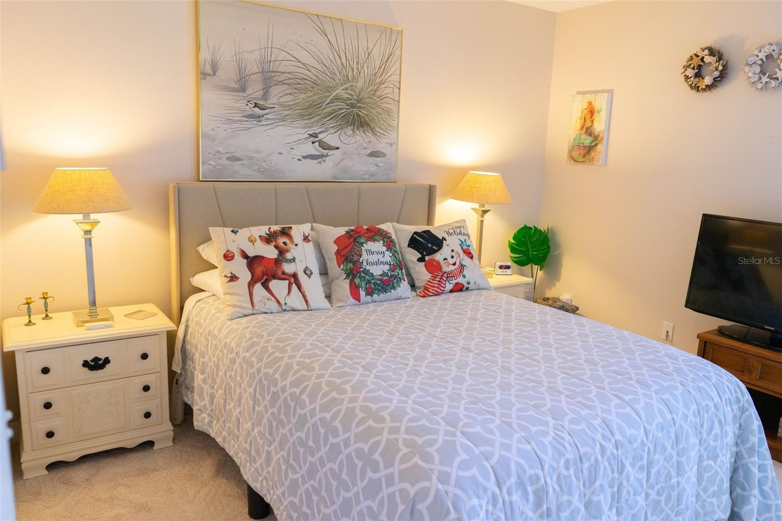 THE PINES - Residential Income