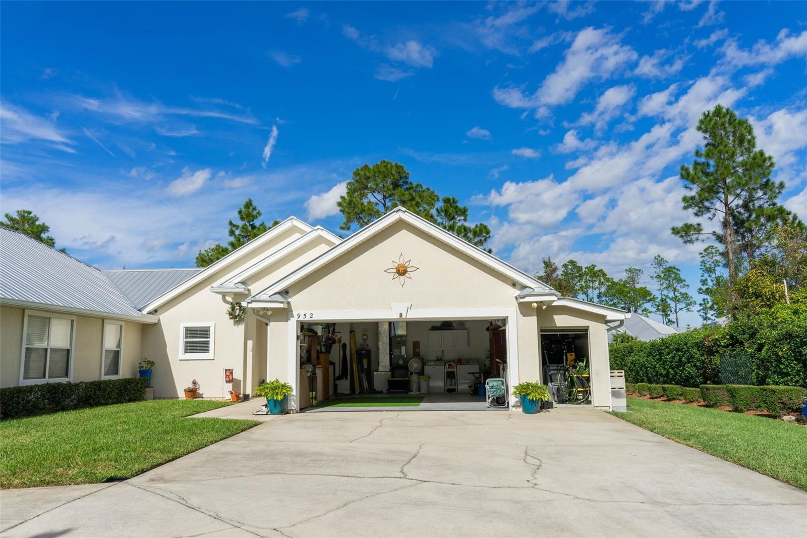 THE PINES - Residential Income