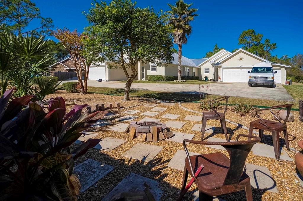 THE PINES - Residential Income