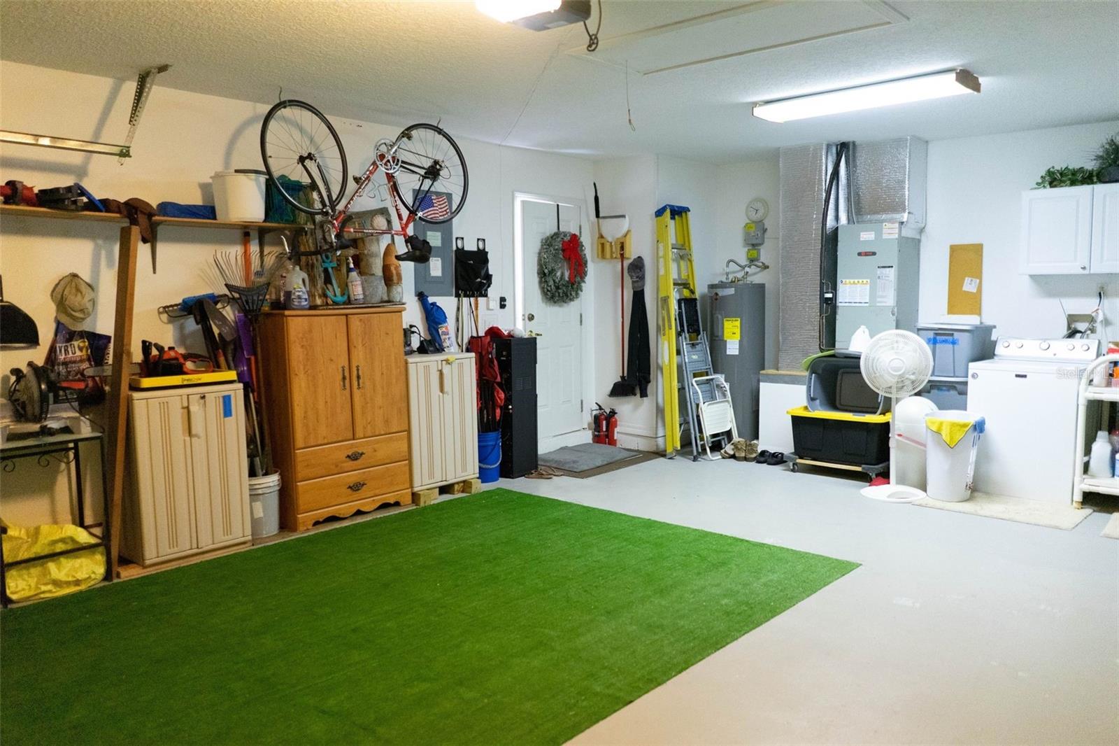 THE PINES - Residential Income