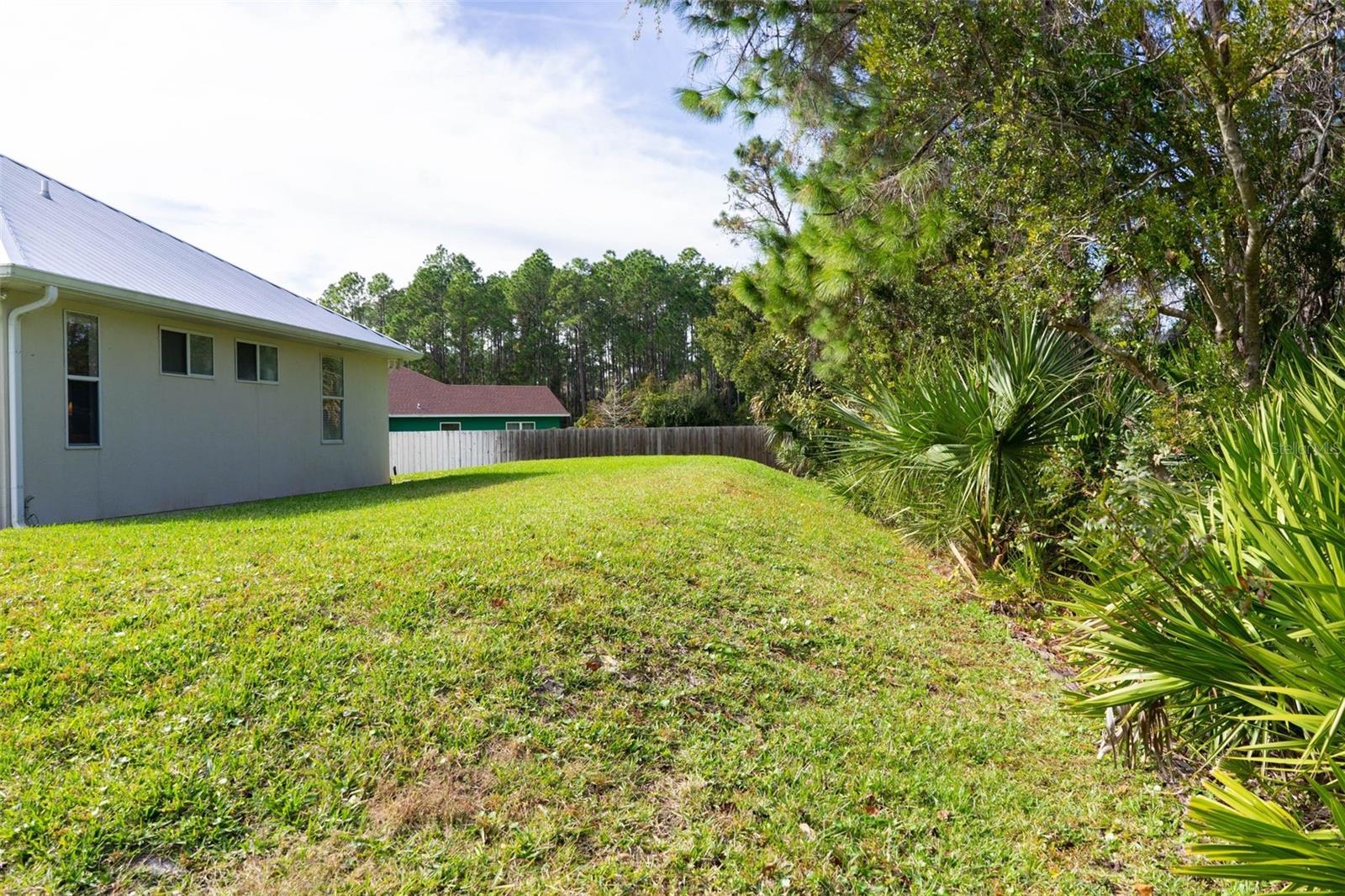 THE PINES - Residential Income