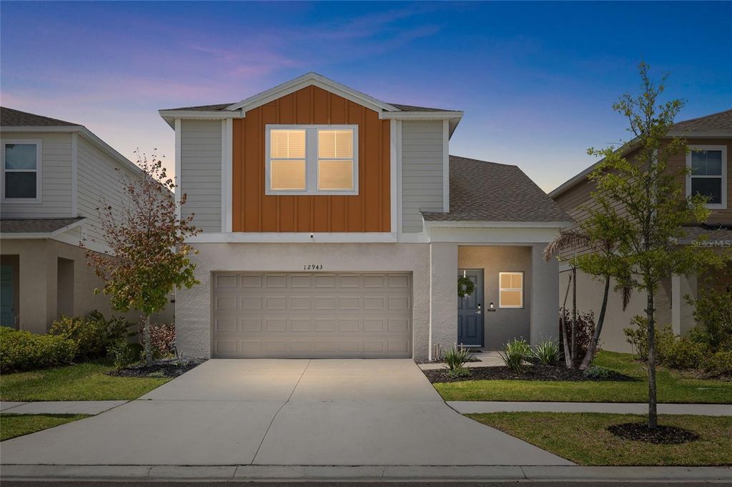 Photo of 12943 Camarillo Place, Lithia, FL 33547 (MLS # TB8492101)