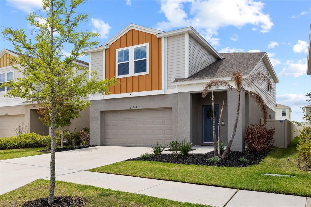 Photo of 12943 Camarillo Place, Lithia, FL 33547 (MLS # TB8492101)