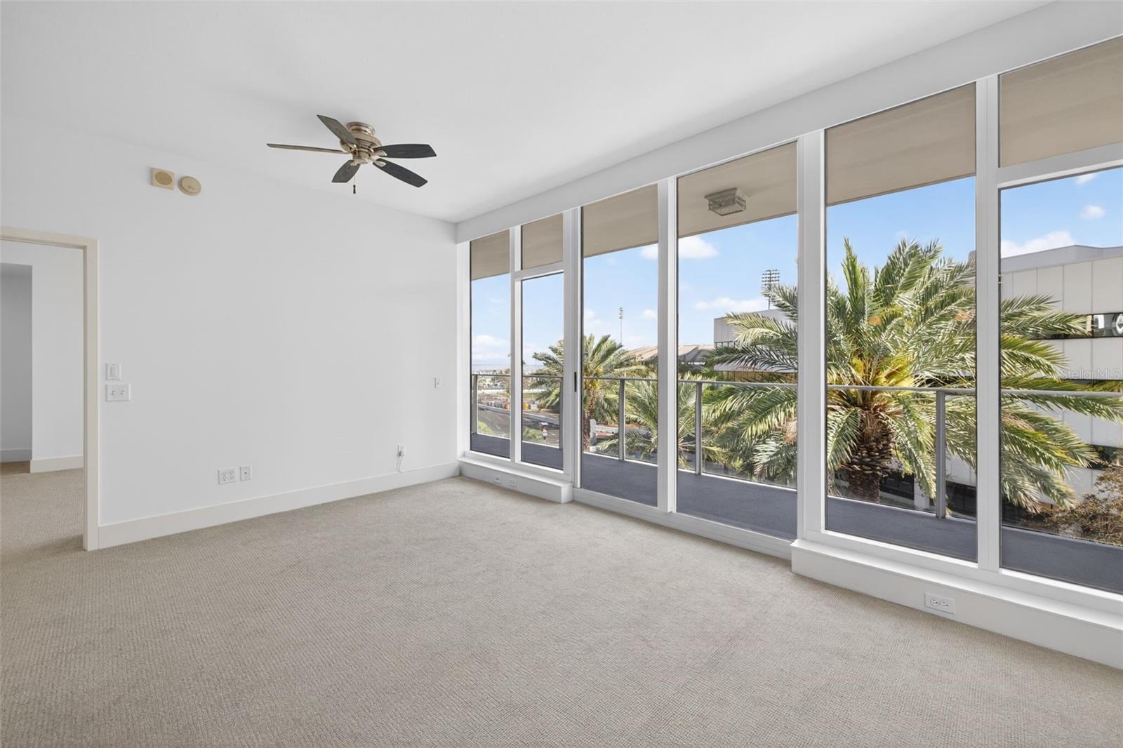 SIGNATURE PLACE CONDO - Residential