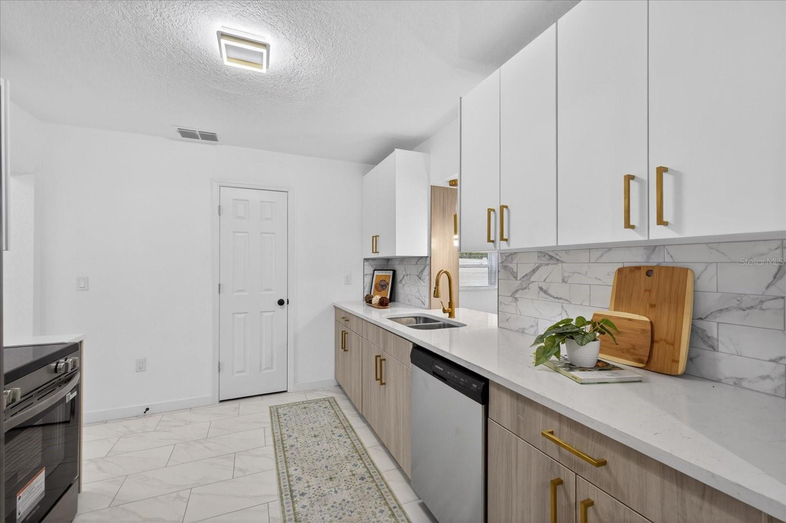REAMES F L SUB - Residential