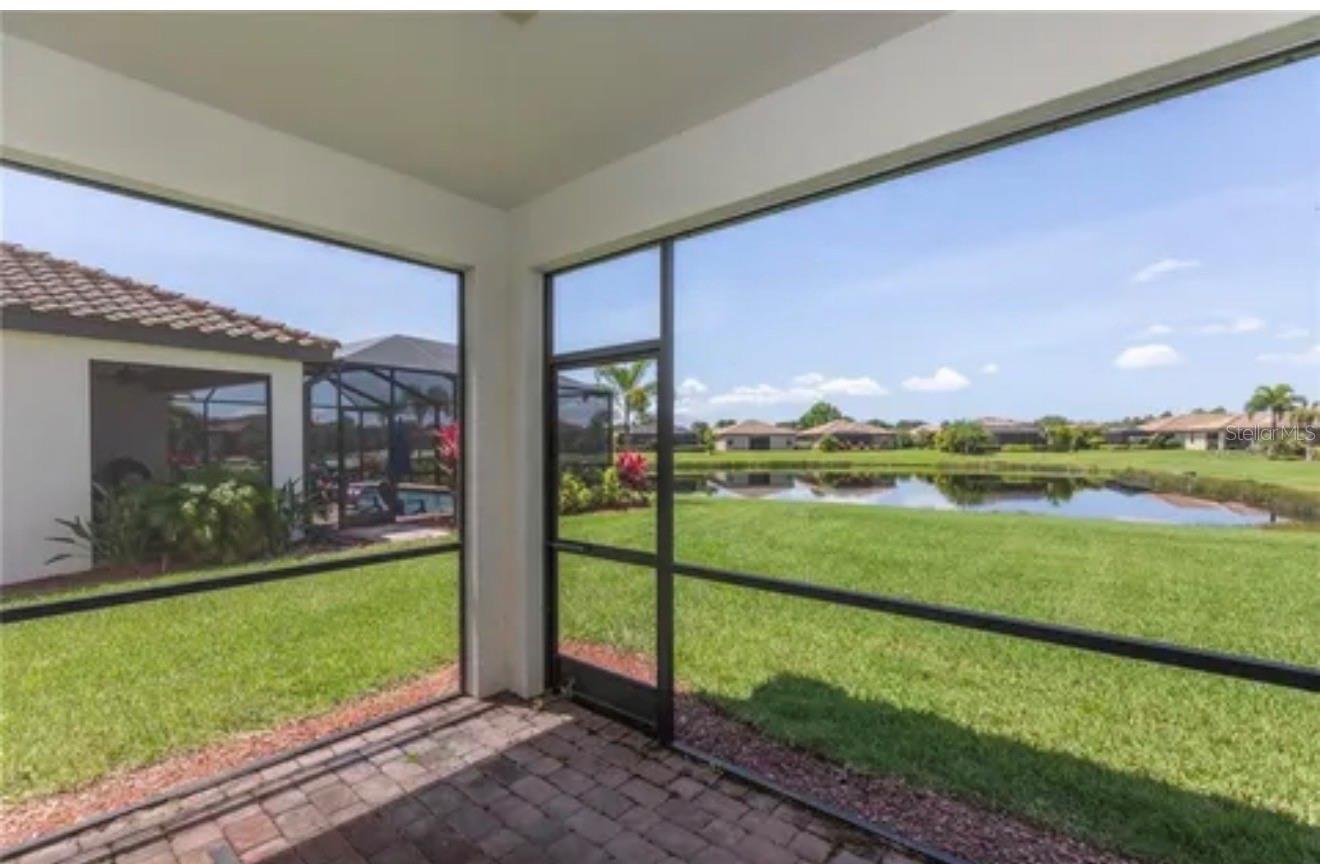 6914 QUIET CREEK DRIVE