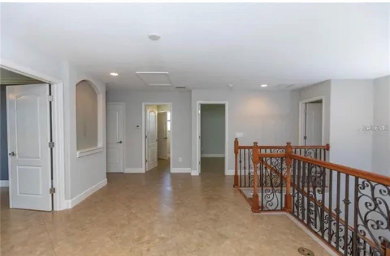 HERITAGE HARBOUR SUBPHASE J - Residential Lease