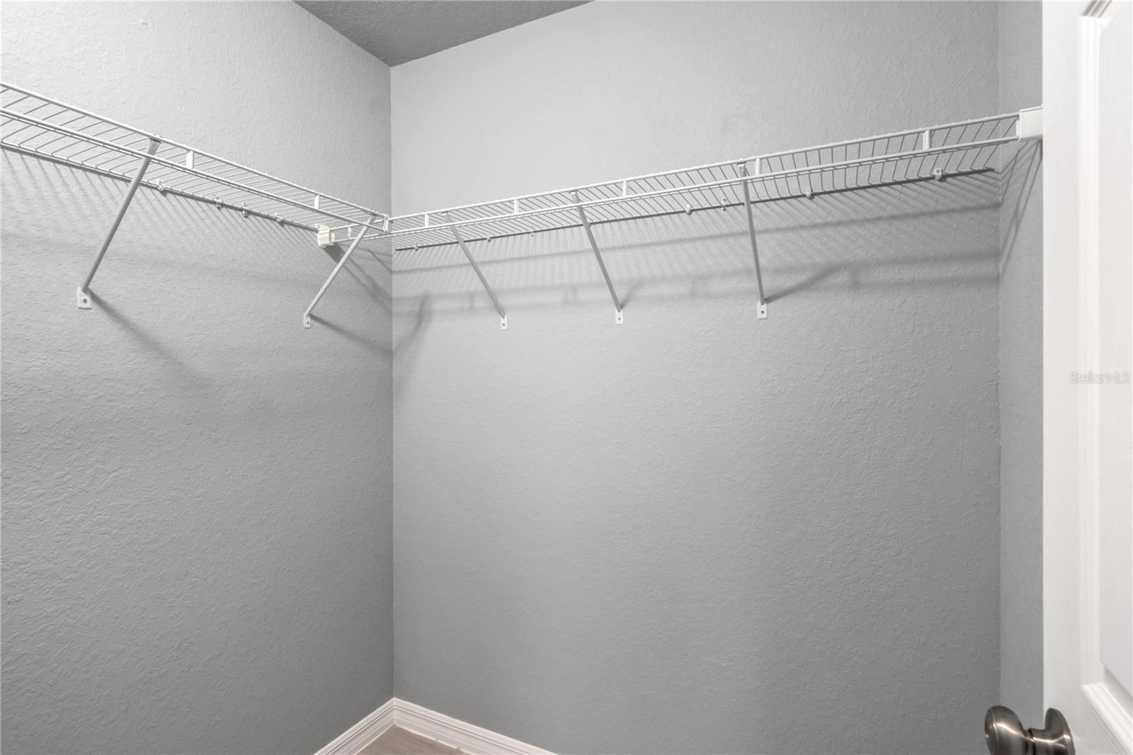 RAINBOW ACRES UN 04 - Residential