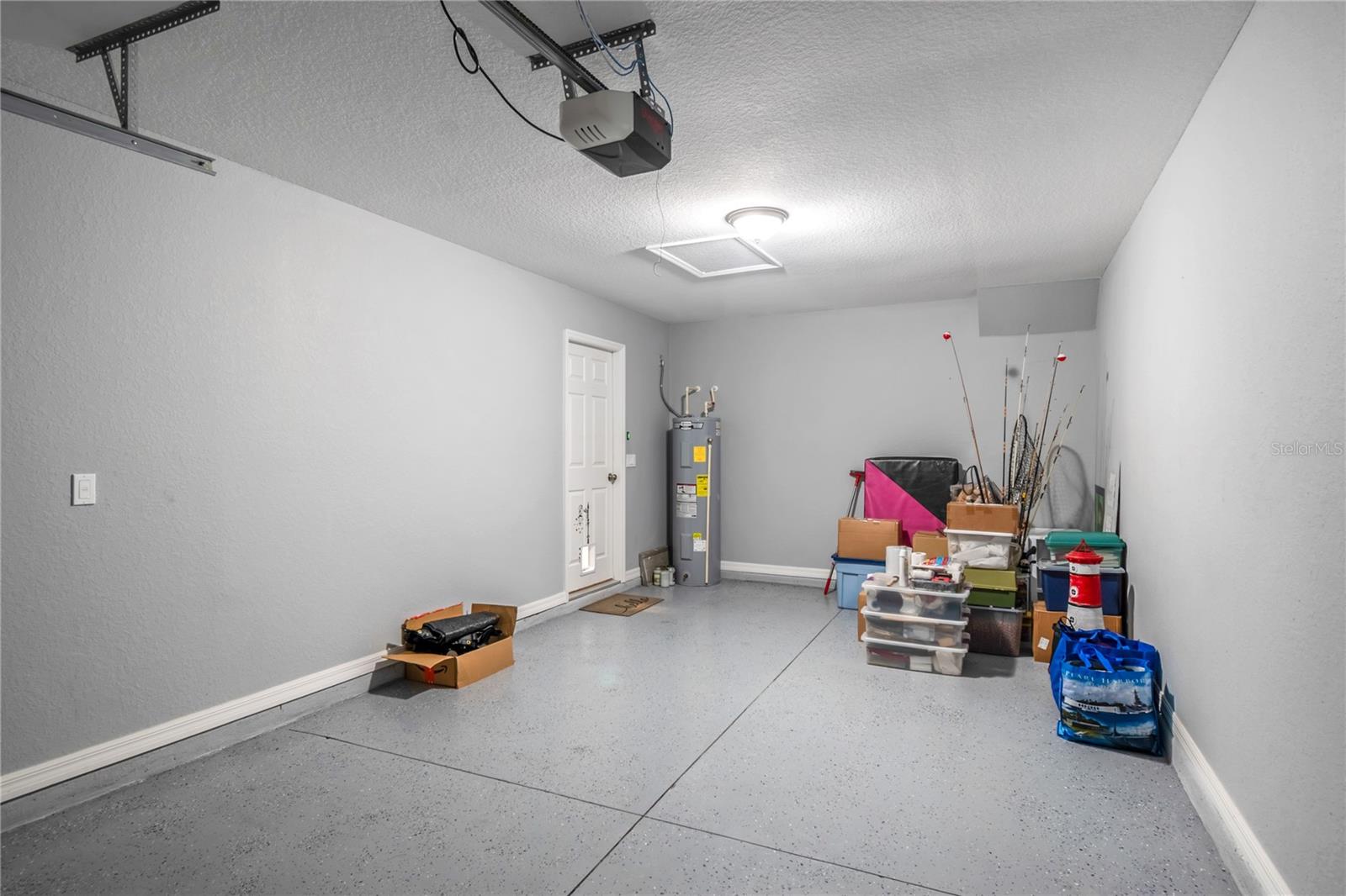 RAINBOW ACRES UN 04 - Residential