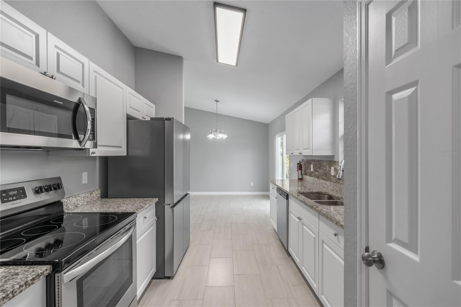 RAINBOW ACRES UN 04 - Residential