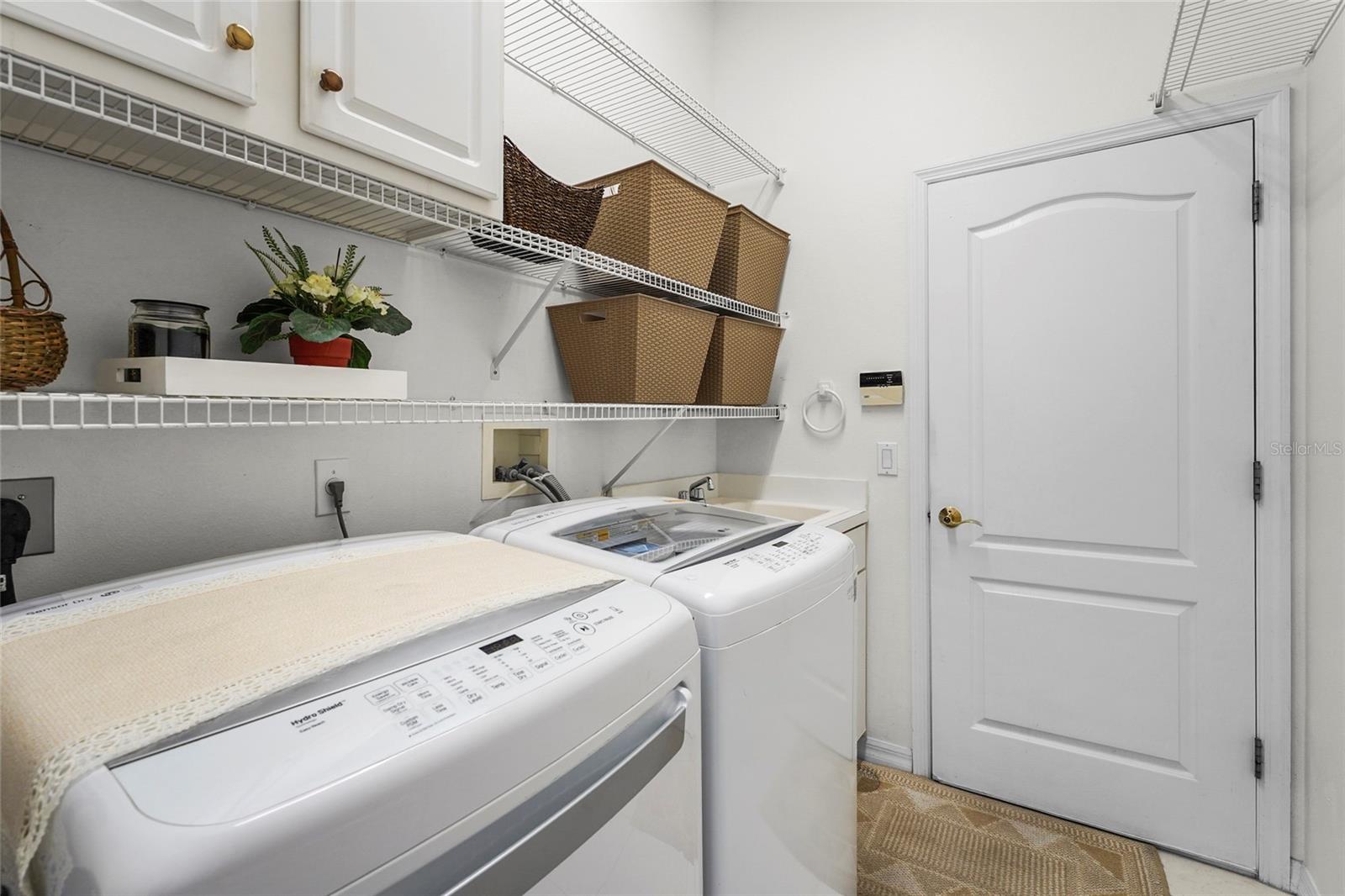 OLD GROVE AT GREENFIELD PH III-B - Residential