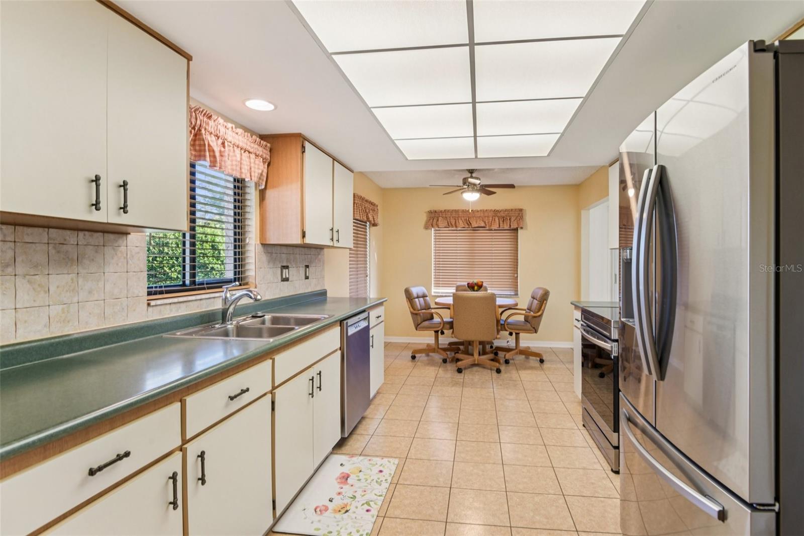 LANCASTER III CONDO - Residential