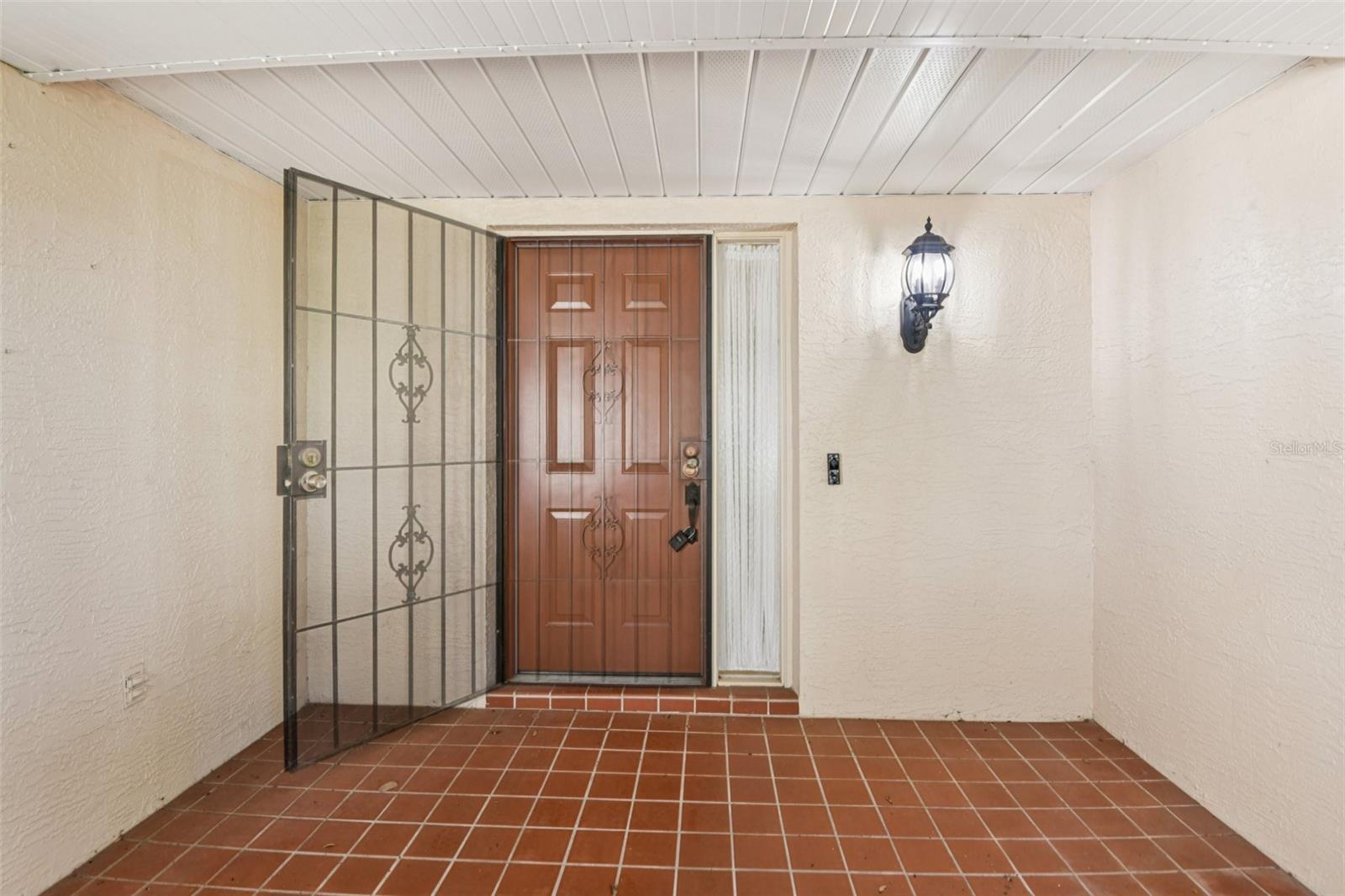 LANCASTER III CONDO - Residential