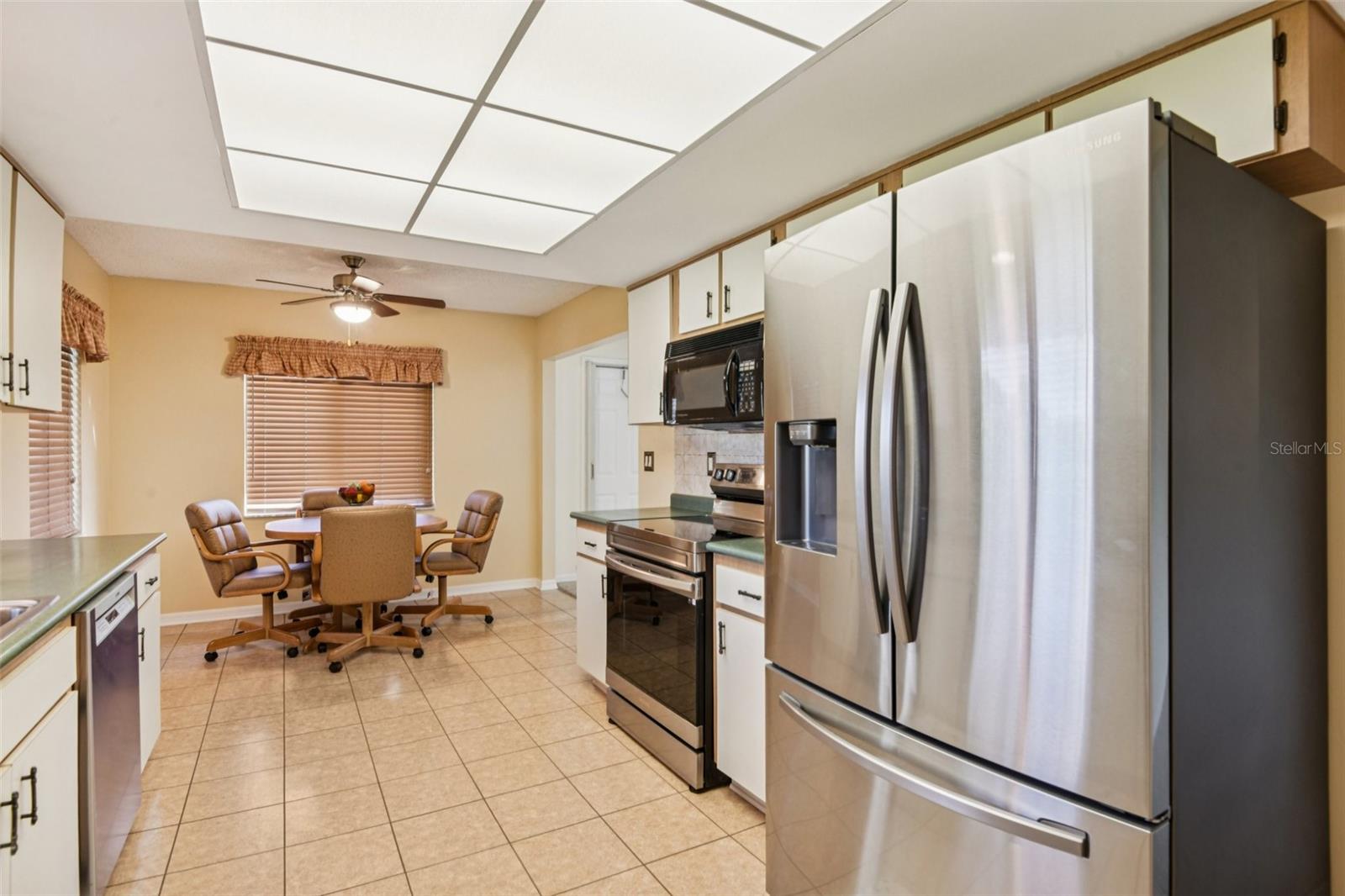 LANCASTER III CONDO - Residential