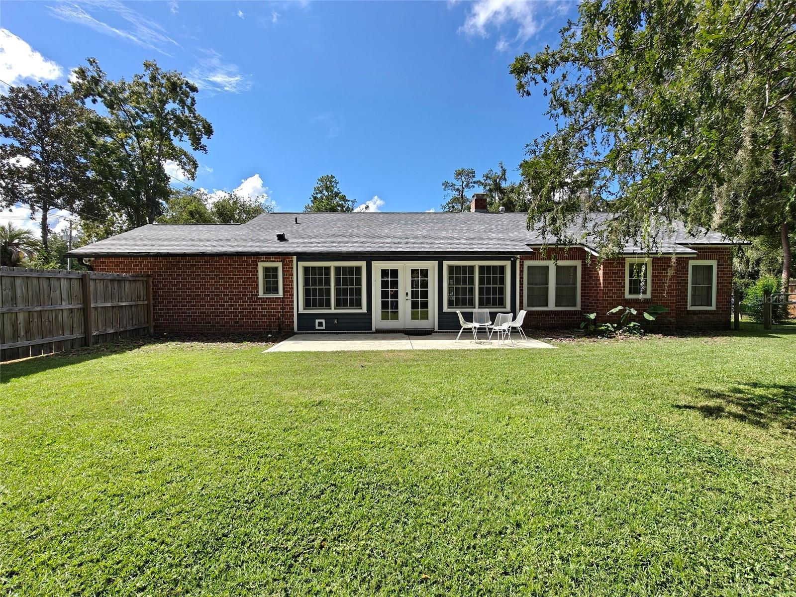 1326 NW 10TH AVENUE