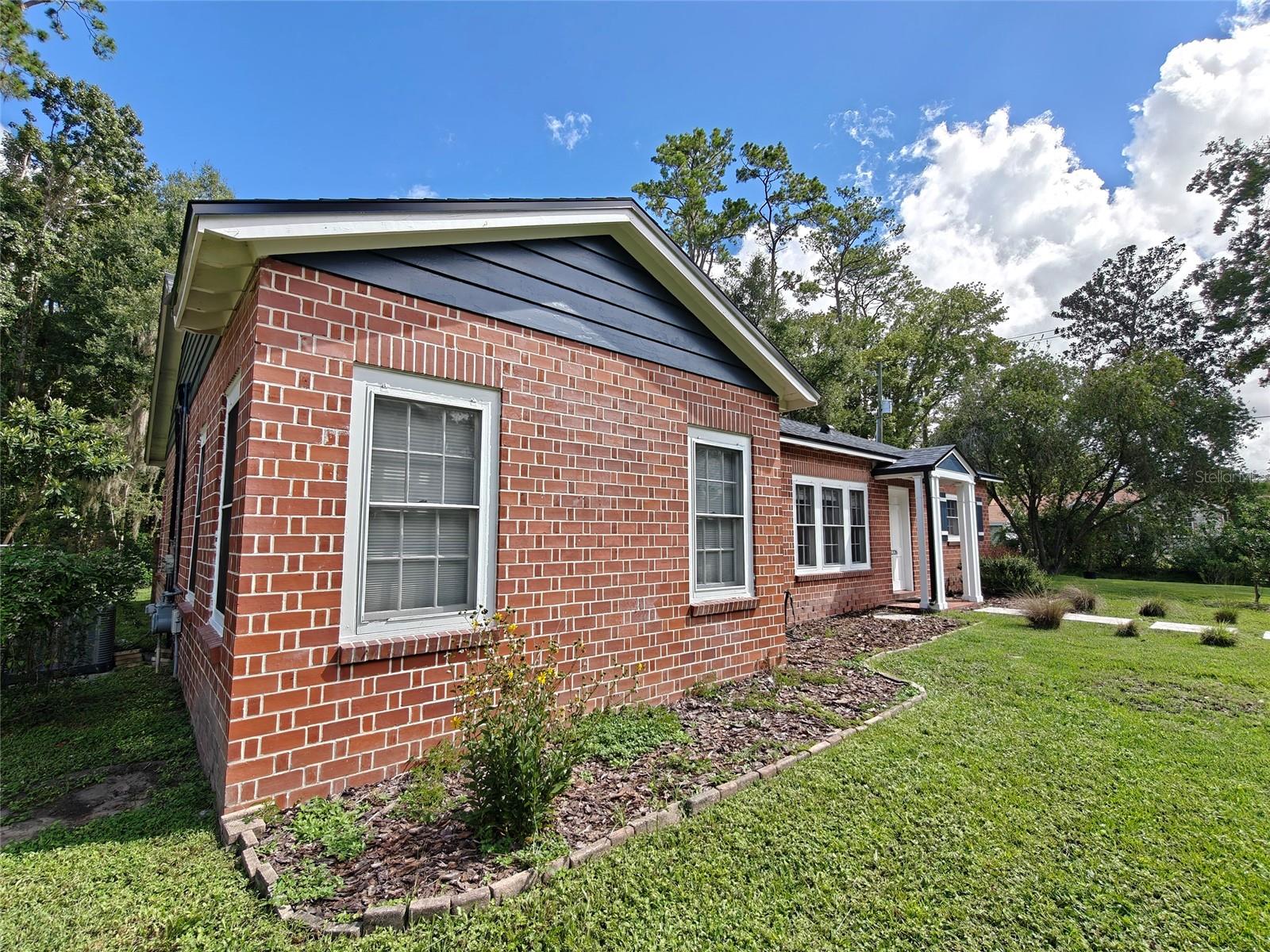 1326 NW 10TH AVENUE