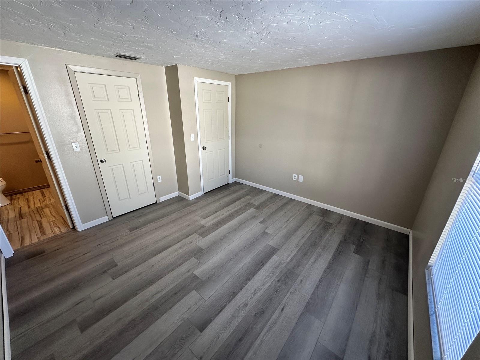 CORDOVA LAKES PH I - Residential Lease