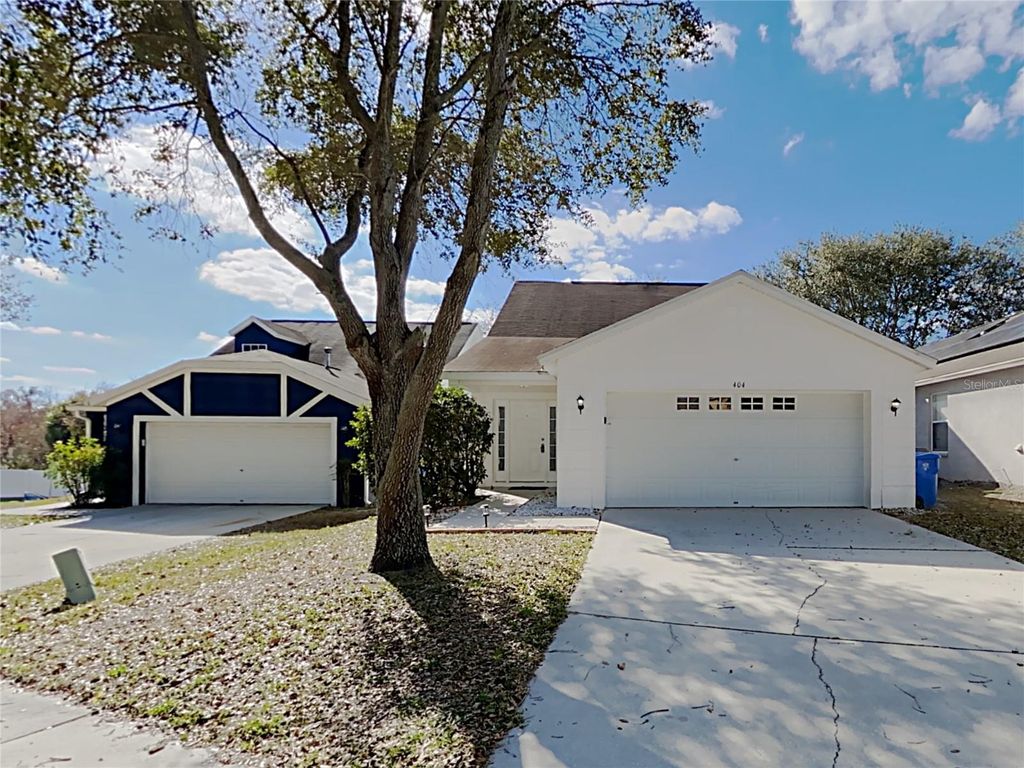 Photo of 404 Summer Sails Drive, Valrico, FL 33594 (MLS # C7528249)