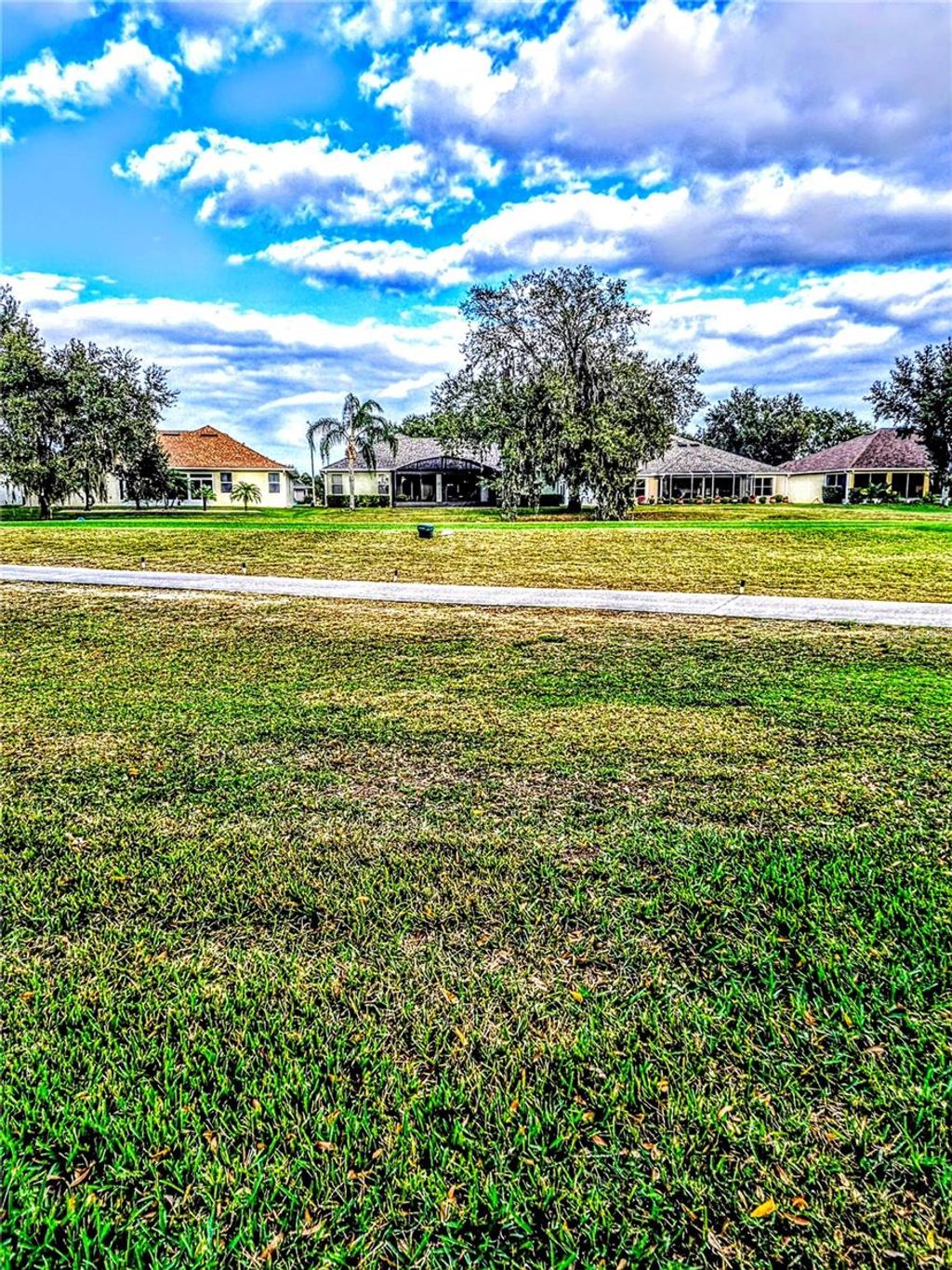 Photo of 26822 Bull Run, Leesburg, FL 34748 (MLS # G5105994)