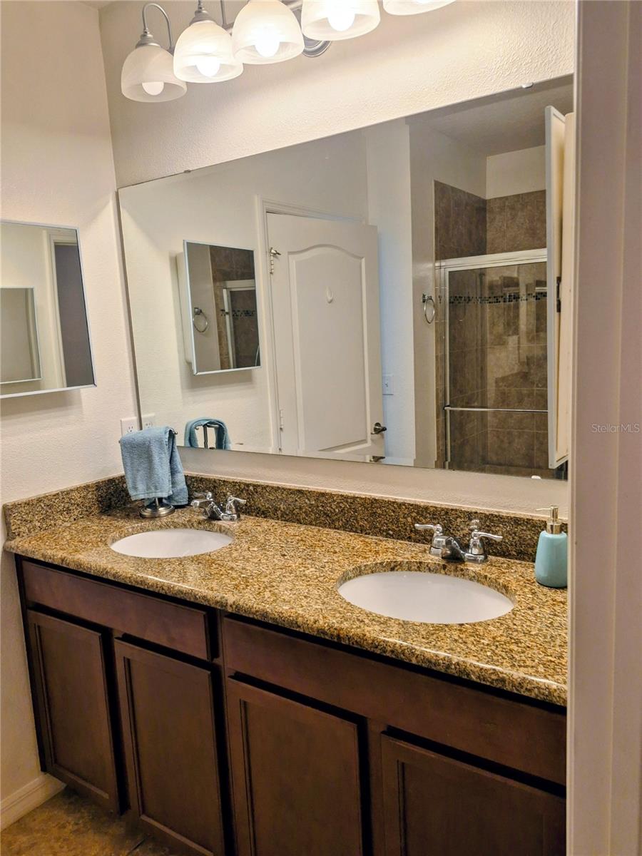 LEESBURG ARLINGTON RIDGE PH 1-A - Residential