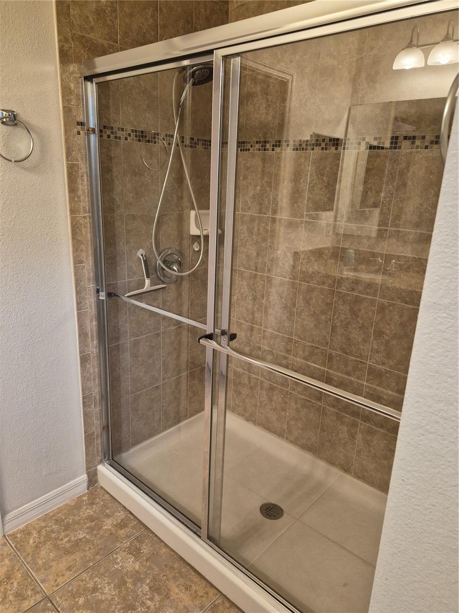 LEESBURG ARLINGTON RIDGE PH 1-A - Residential