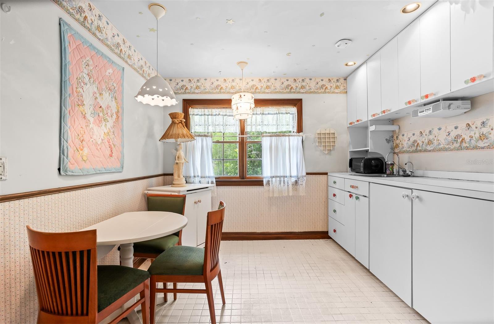 WEDGEWOOD ESTATES - Residential