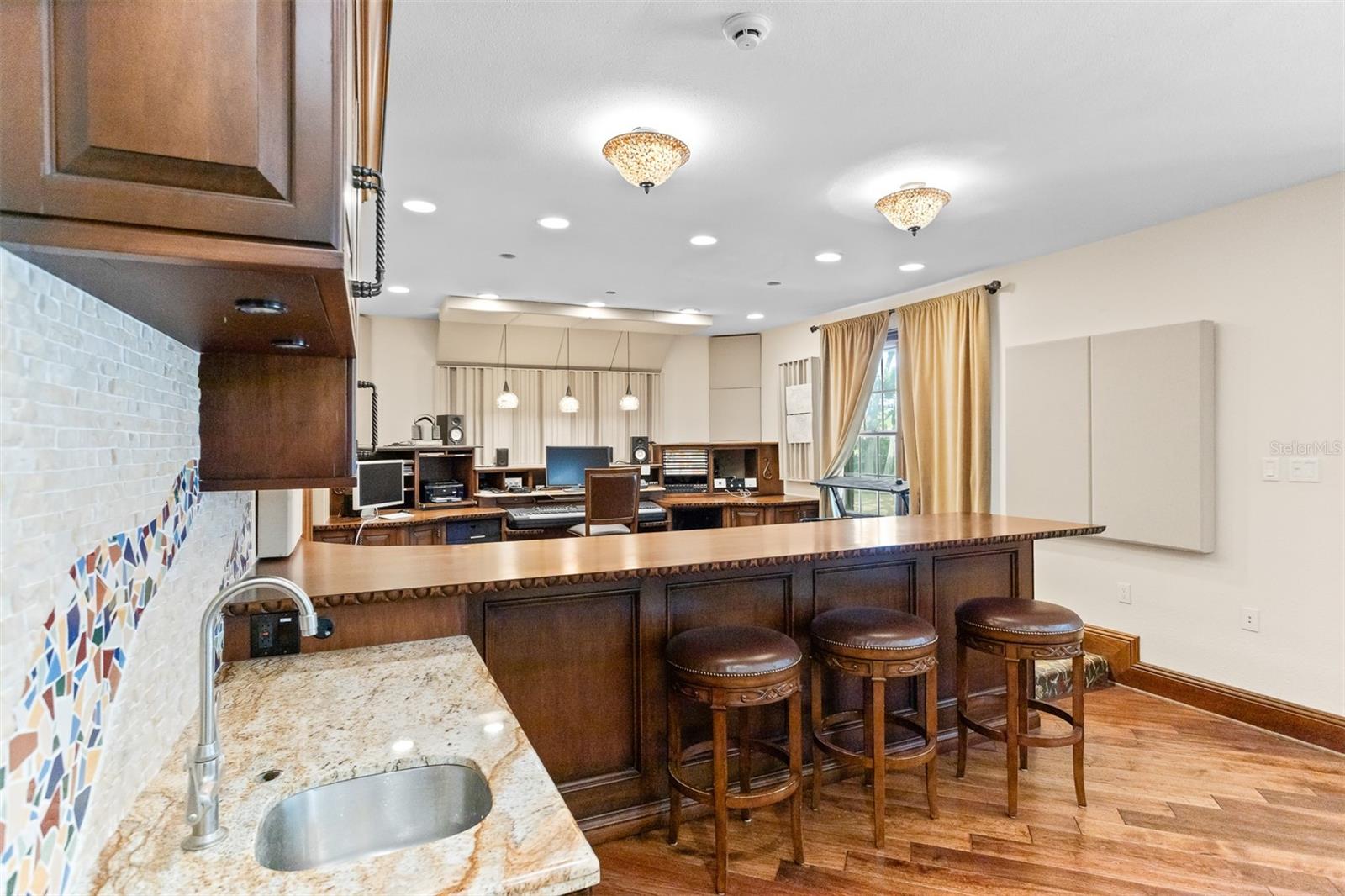 WEDGEWOOD ESTATES - Residential