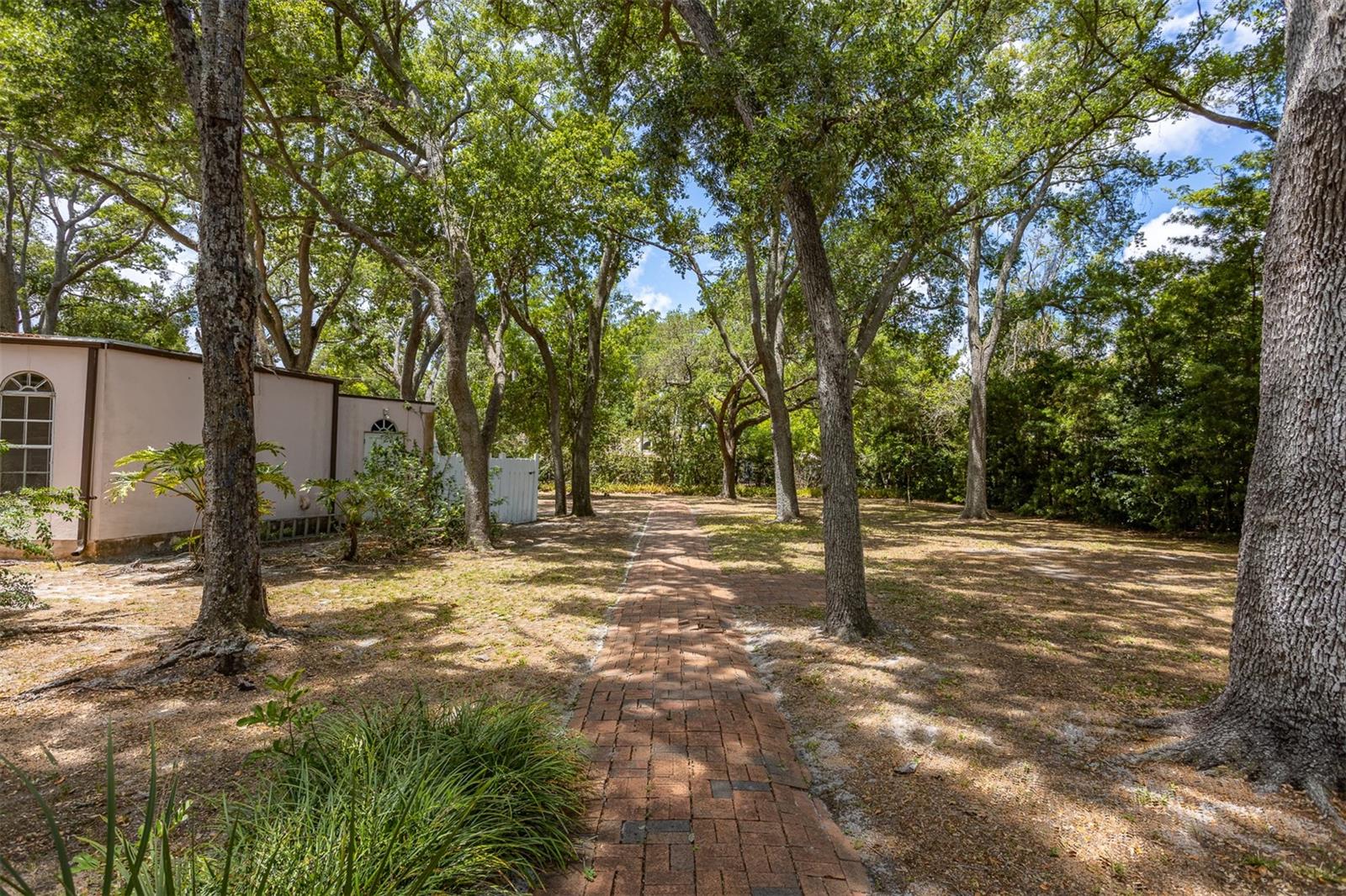 WEDGEWOOD ESTATES - Residential