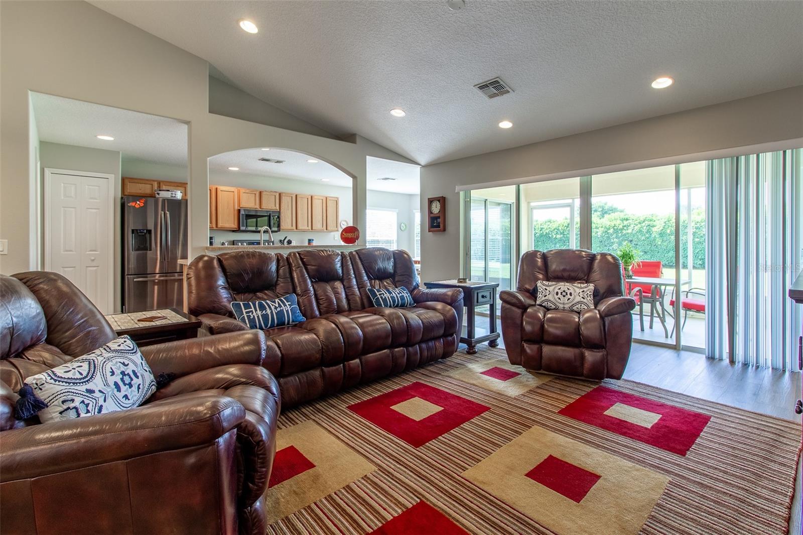 SUMMERGLEN PH 03 - Residential