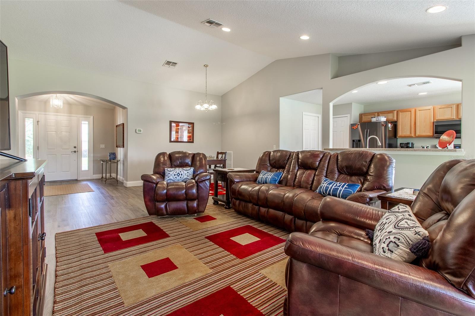 SUMMERGLEN PH 03 - Residential