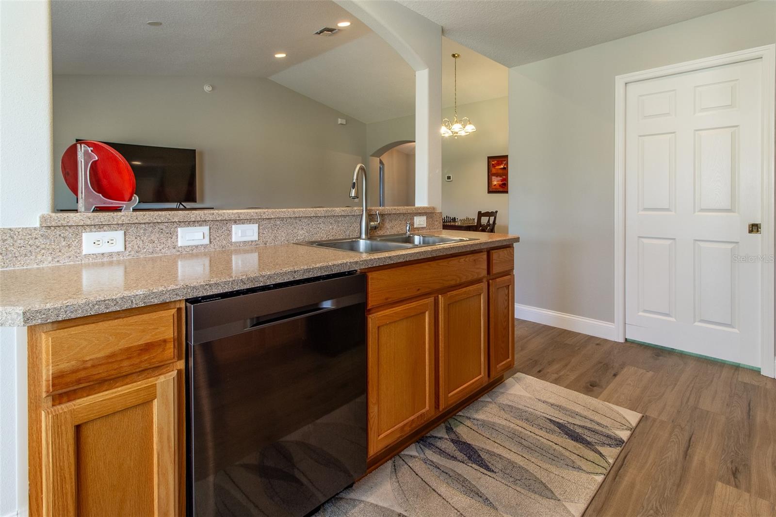 SUMMERGLEN PH 03 - Residential