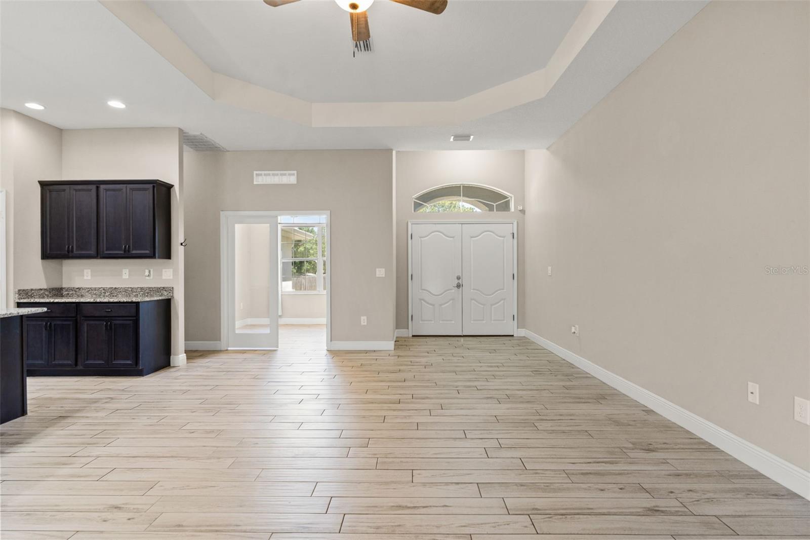SPRING HILL - Residential