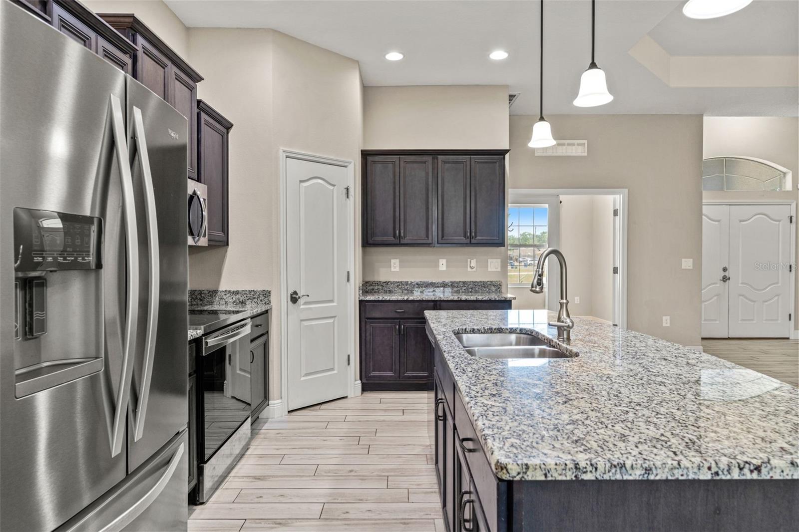 SPRING HILL - Residential