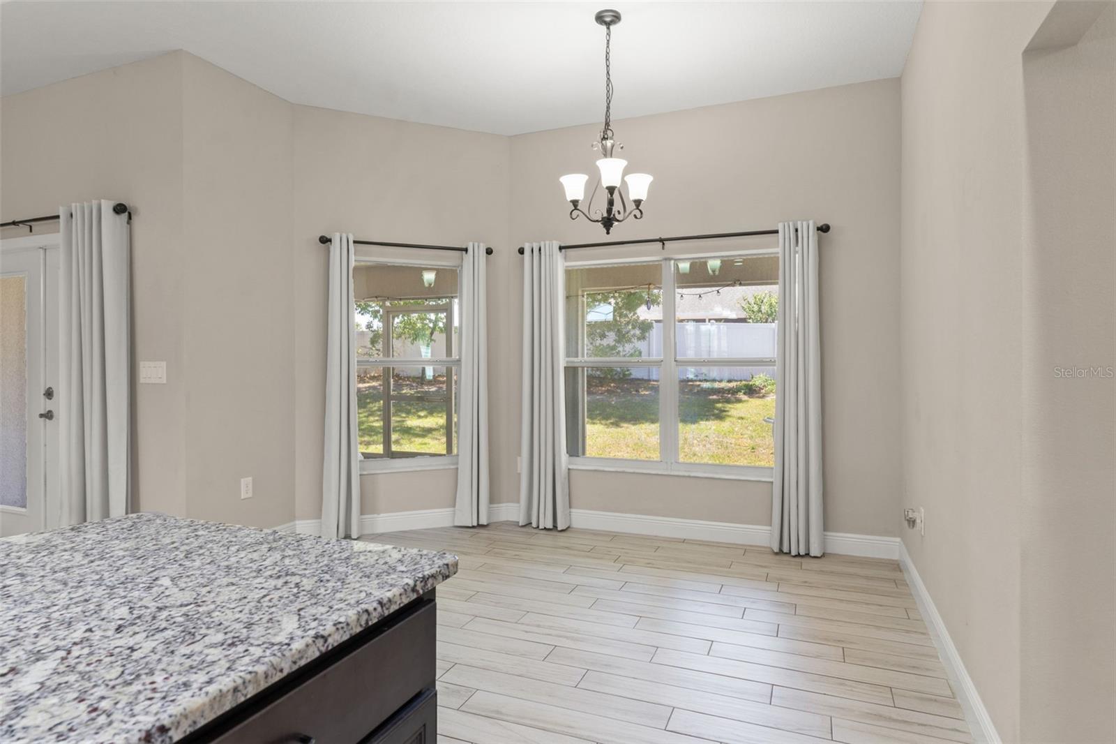 SPRING HILL - Residential