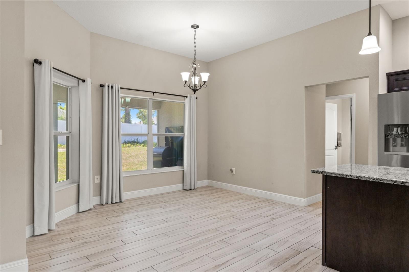 SPRING HILL - Residential