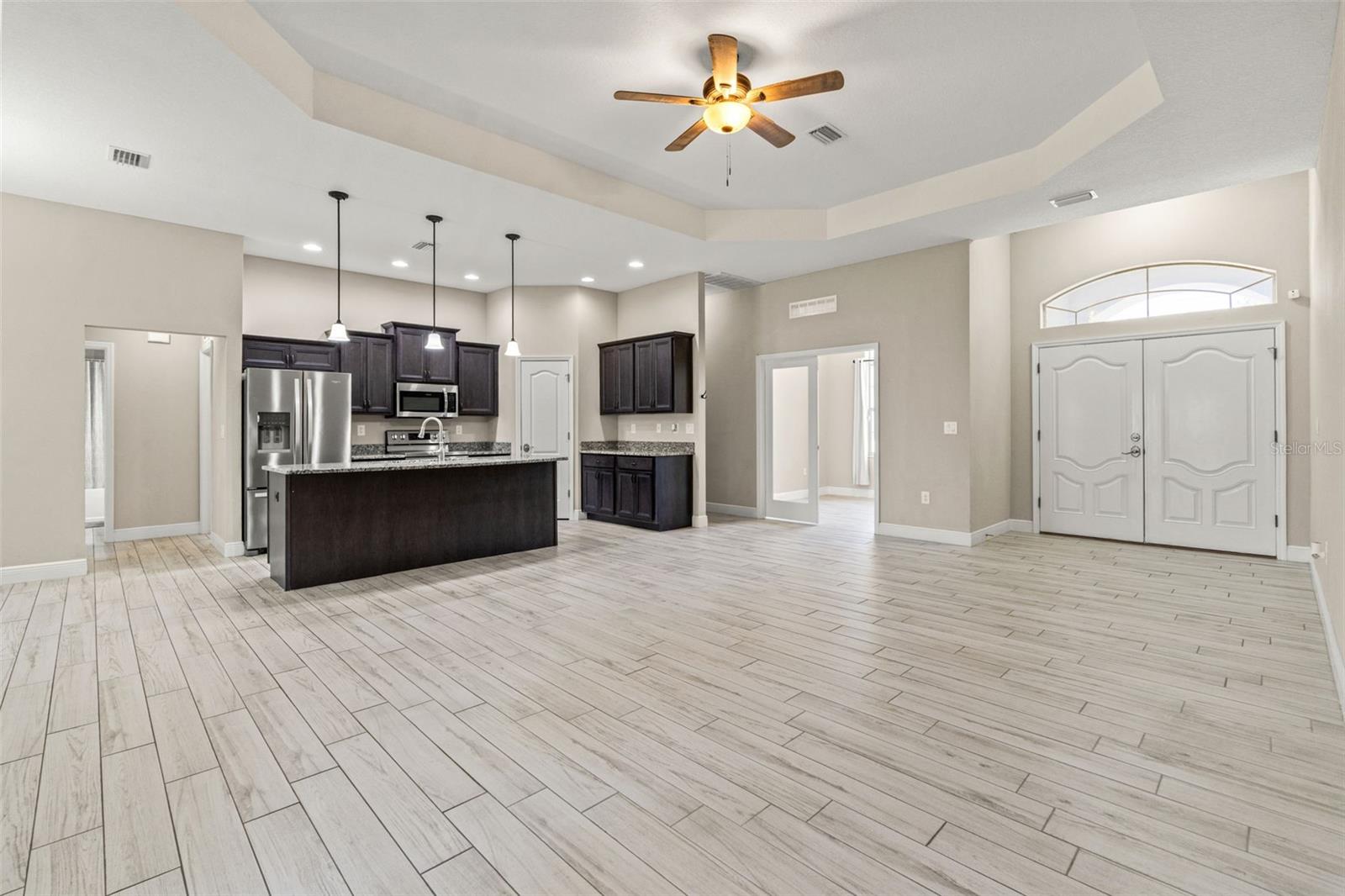 SPRING HILL - Residential