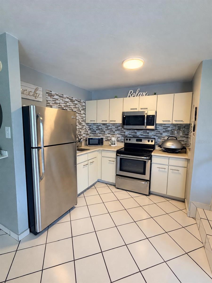 3 Ocean Dr CONDOMINIO BRISAS DE SOLIMAR 3320